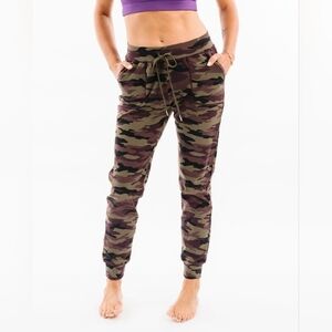 Brand New ZYIA Purple Camo Unwind Joggers